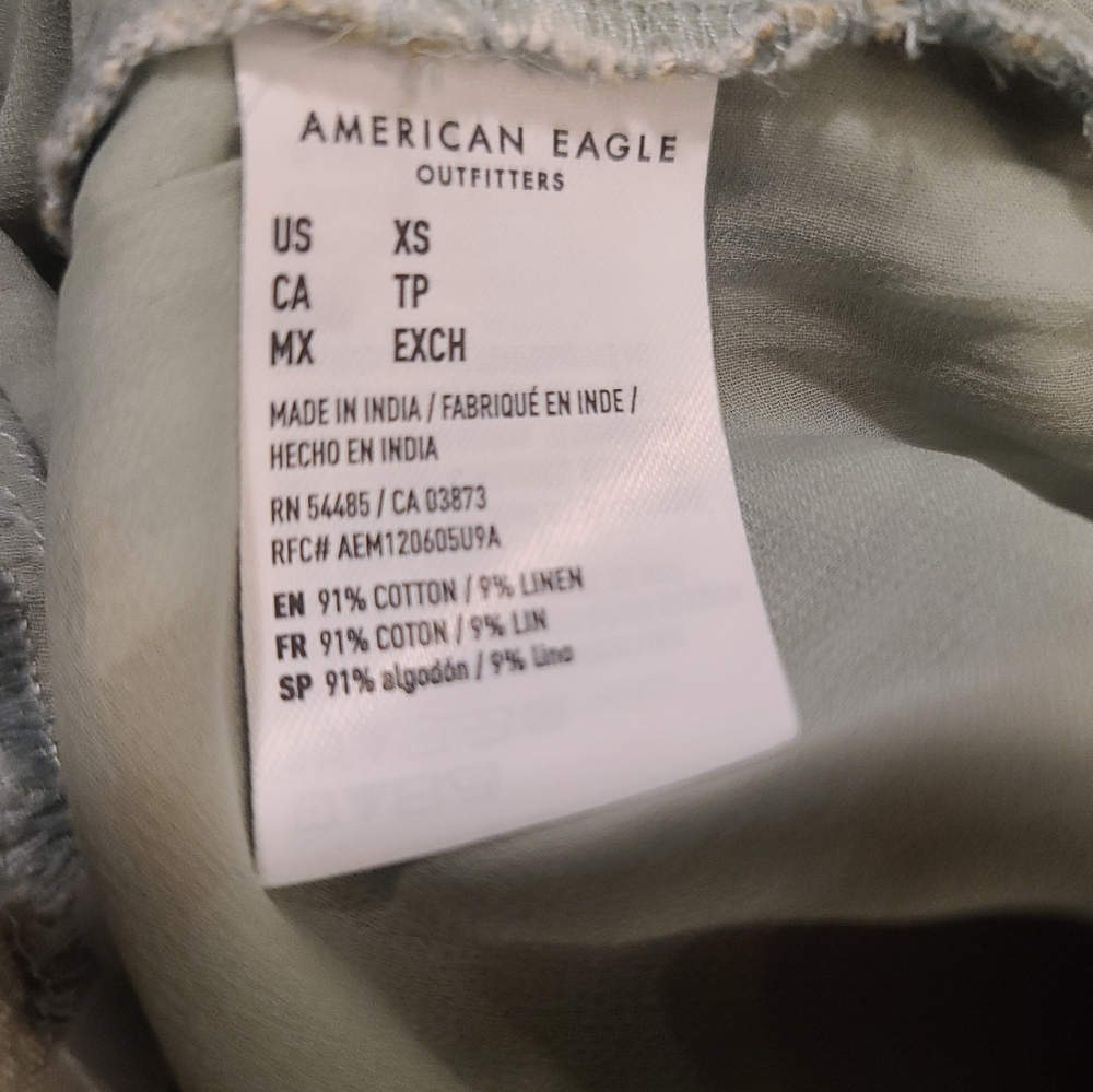 NWT American Eagle Off Shoulder Cropped Top Size Small - Picture 4 of 7